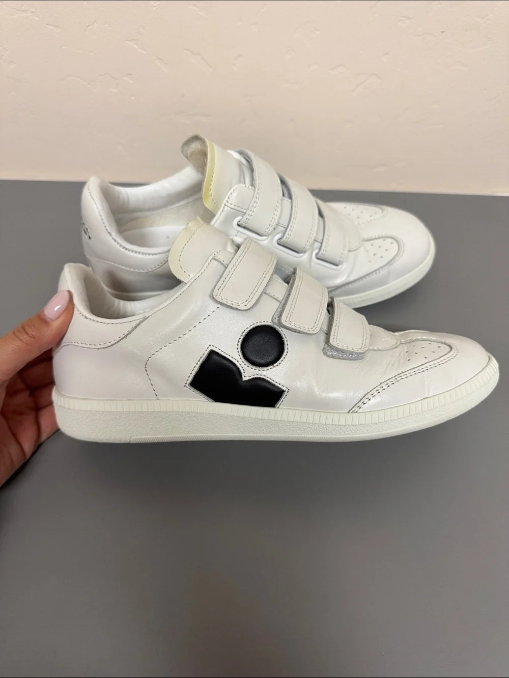 White Women's Leather Velcro Sneakers